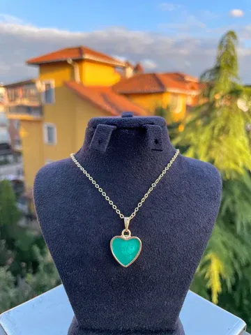 Emsalsiz Tasarım Kolye