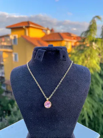 Emsalsiz Tasarım Kolye