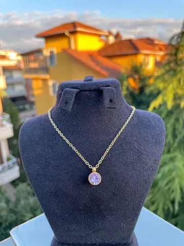 Emsalsiz Tasarım Kolye