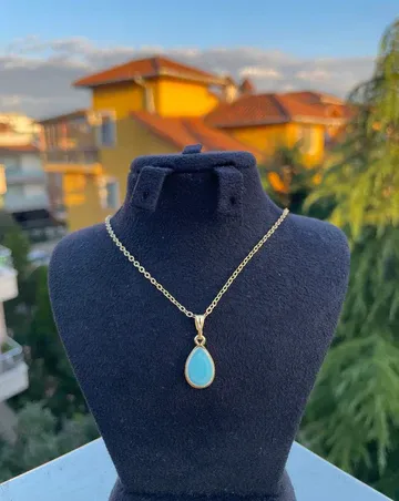 Emsalsiz Tasarım Kolye