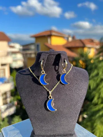 Emsalsiz Tasarım Kolye
