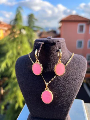 Emsalsiz Tasarım Kolye