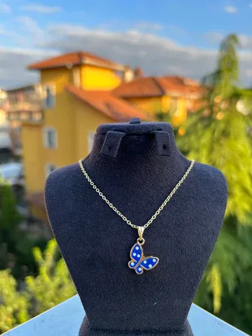 Emsalsiz Tasarım Kolye