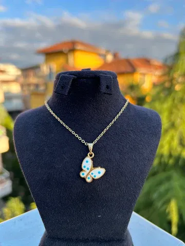 Emsalsiz Tasarım Kolye