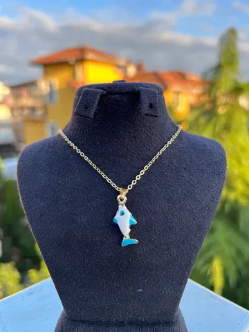 Emsalsiz Tasarım Kolye
