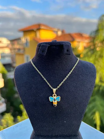 Emsalsiz Tasarım Kolye